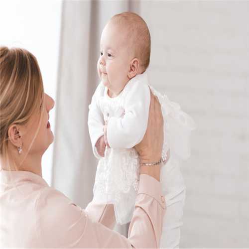 武汉试管婴儿专家告诉你移植单胎和双胎哪个好